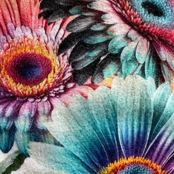 Floral | Flower t-shirt - Picture 3 of 4